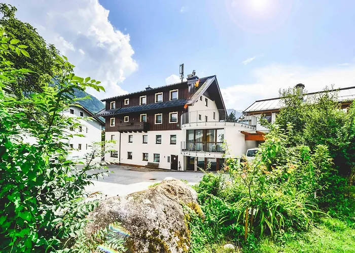 Hotel-Pension Hoferhaus Neukirchen am Großvenediger
