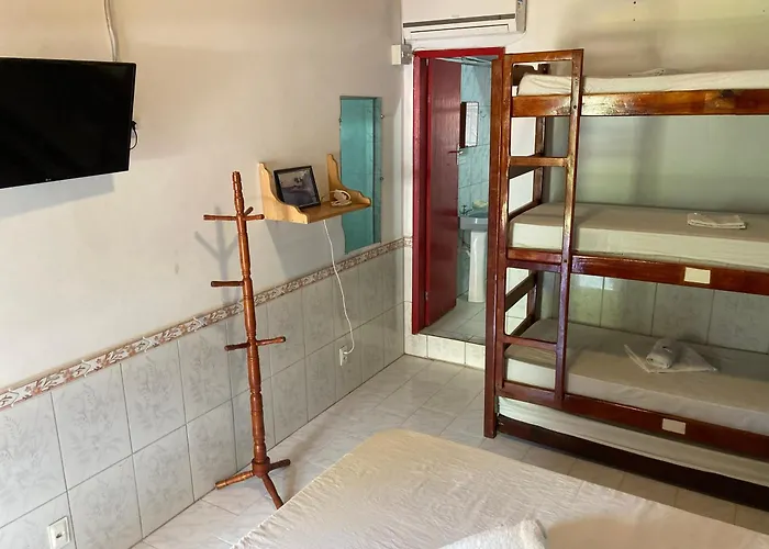 Papagaio Hostel&Pousada