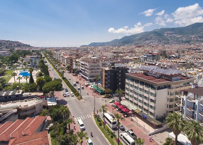 Bueyuek Hotel (Adults Only) Alanya