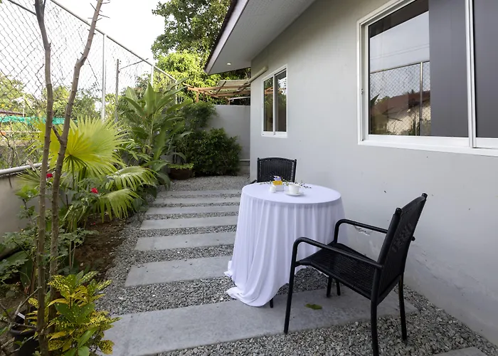 The Lantern Hostel And Spa