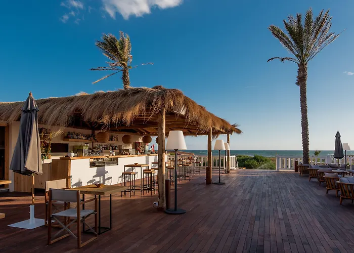 Cumeja Beach Club & Hotel Baia Domizia