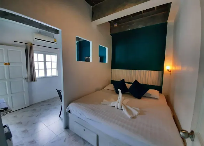 Best Stay Hostel Phuket