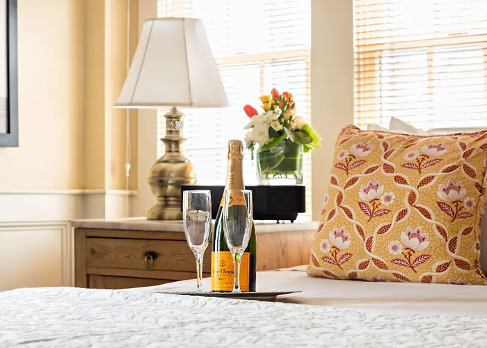 Boutique Brass Key Guesthouse Adults Only Provincetown