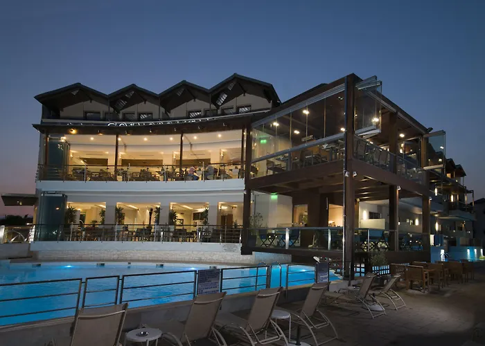 Boutique Cosmopolitan Hotel Paralía