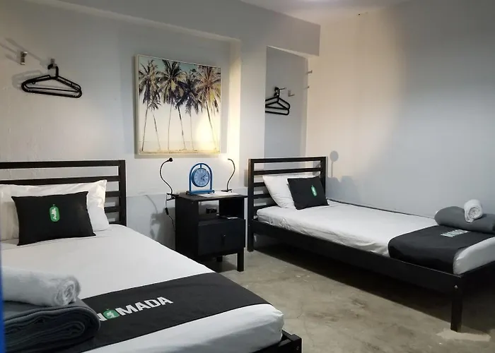 Nomada Urban Beach Hostel- Calle Loiza (Adults Only) San Juan