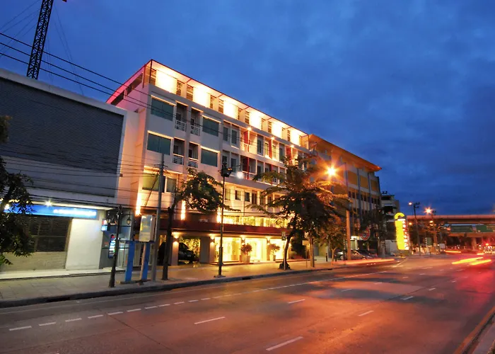Bangkok Loft Inn