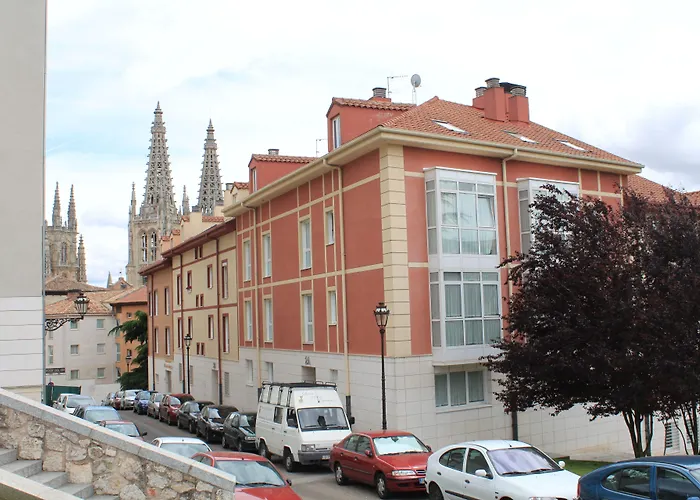 Boutique Apartamentos El Cid Burgo