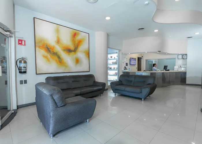 Pet friendly Hotel Plaza Del Arco - Monterrey