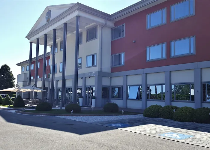 Hotel Poppi Mira