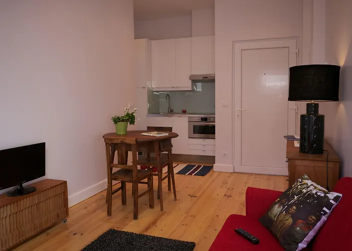 Cacilhas Guest Apartments Almada