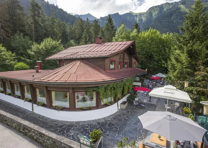 Boetiek Gasthof Restaurant Waldcafe Mayrhofen
