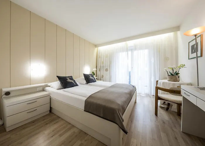 Hotel Landhaus Innerhofer Schenna