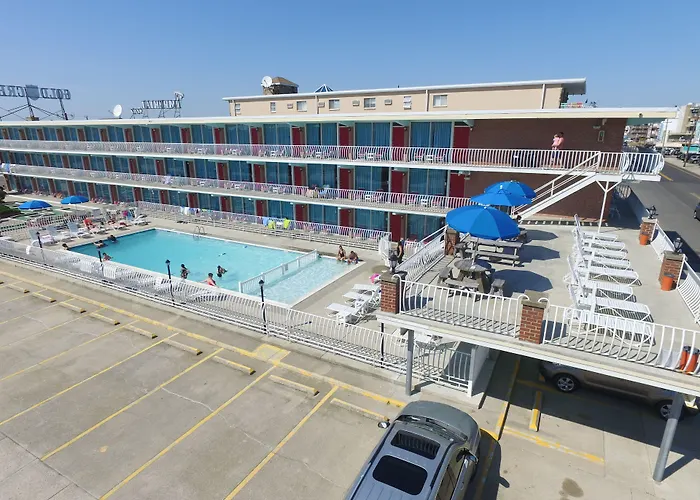 Gold Crest Motel