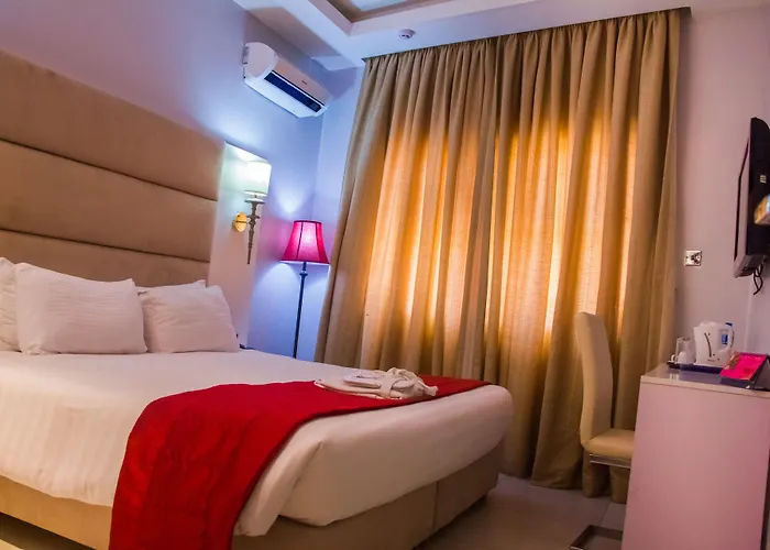 Glee Hotel Lagos