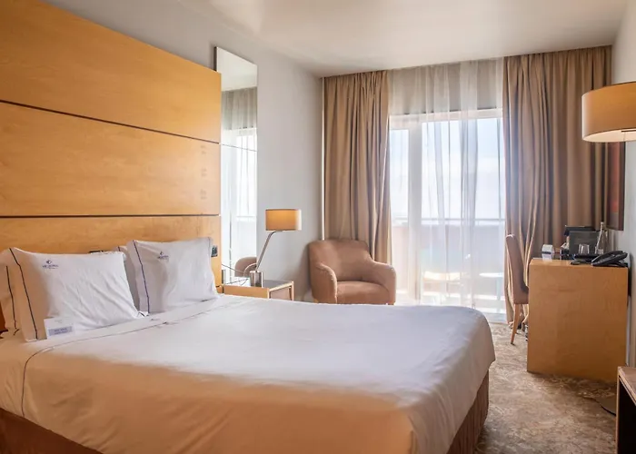 VIP Executive Azores Hotel Ponta Delgada