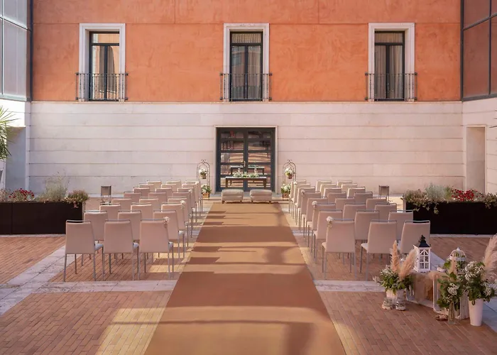 Aranjuez Pet Friendly Hotels
