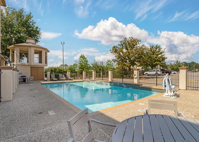 Best Western Plus North Houston Inn&Suites Westfield