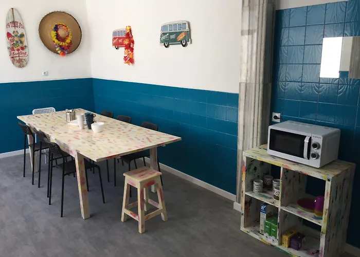 A Pousada Surfer'S Den Ericeira