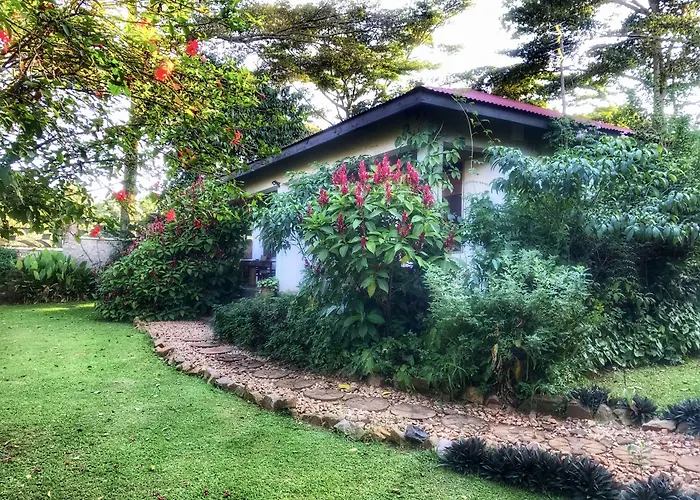 Gately Inn Entebbe