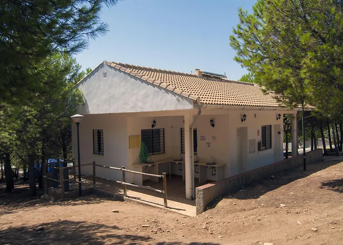 Camping Valdearenas Iznájar