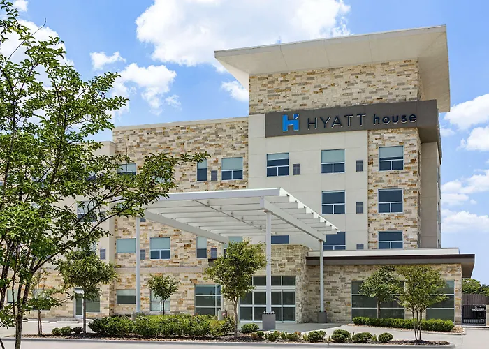 Hyatt House Bryan/College Station Hotel