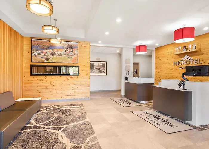 Microtel Inn & Suites By Wyndham Mont Tremblant