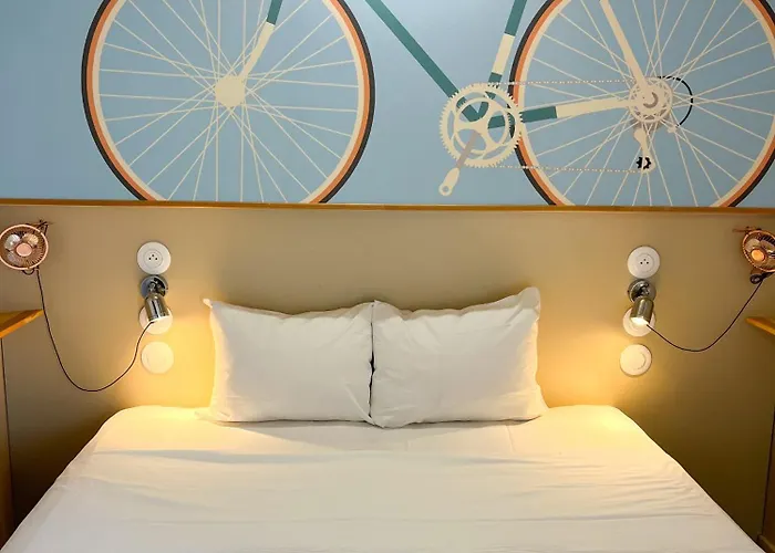 Tours Cheap Hotels