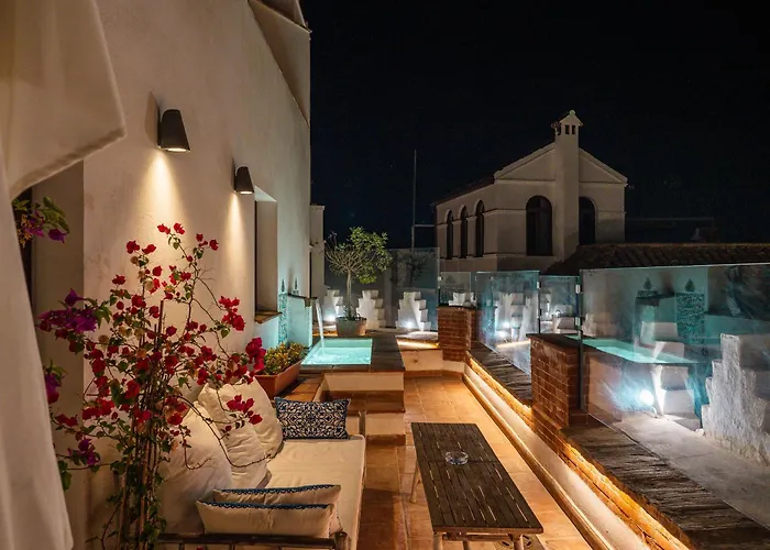 La Ermita Suites - Único Hotel Monumento de Córdoba