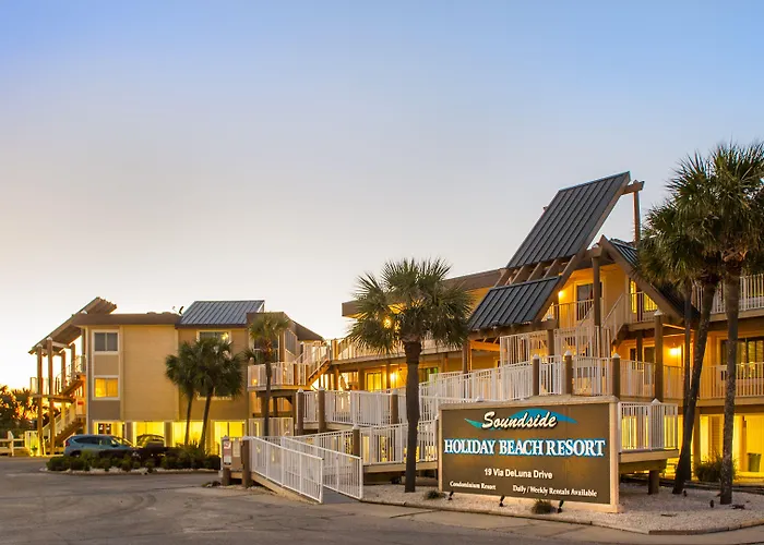 Pensacola Beach Hotels with Tennis Court