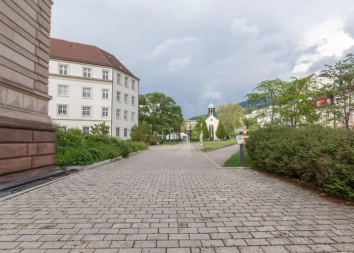 limehome Baden-Baden Bäderstraße