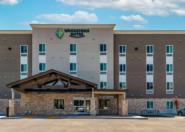 Woodspring Suites Bakersfield Airport