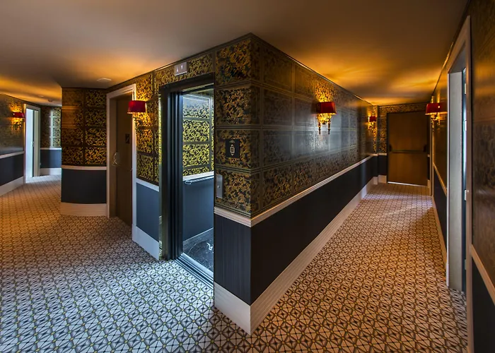 Boutique Hotel The First One Madrid Preciados (Adults Only)
