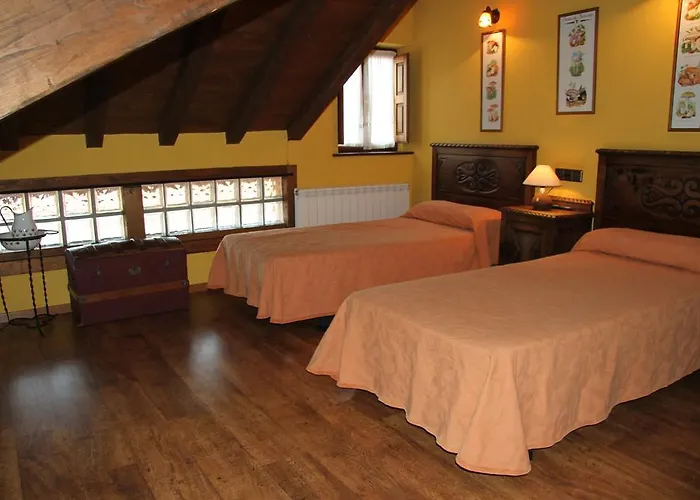 Hostal Ca María Fayas Proaza