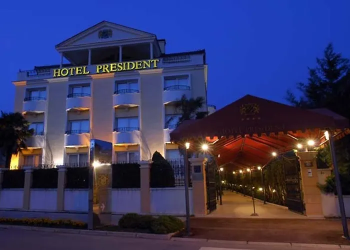 Hotel President Zara