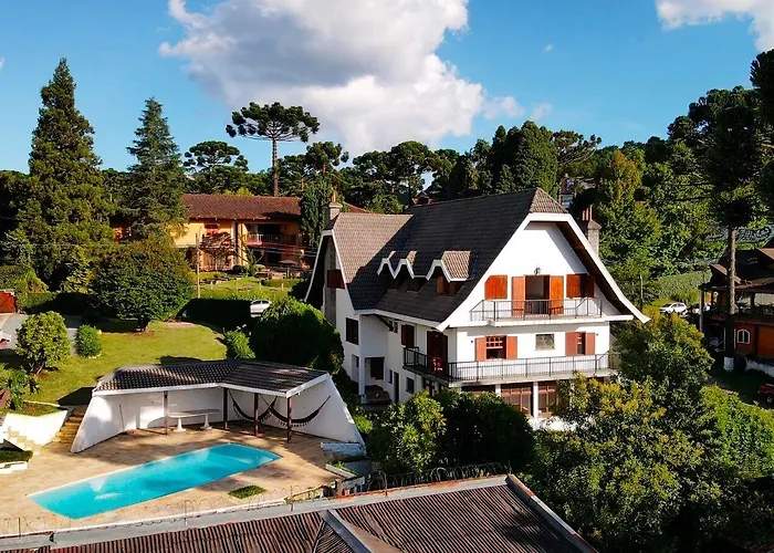 Casa Três Rios - Campos do Jordão