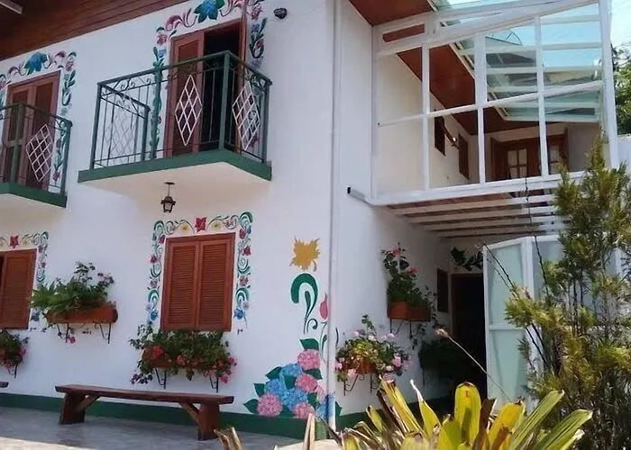 Pousada Monte Suico