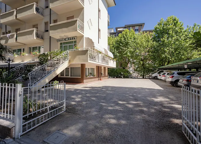 Hotel Clift Cervia