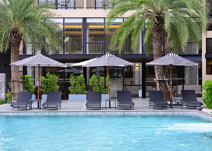 Grand Bs Airport Hotel Suvarnabhumi Bangkok - 4-sterenhotel