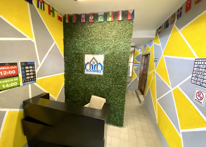 Roomies Hostel Condesa