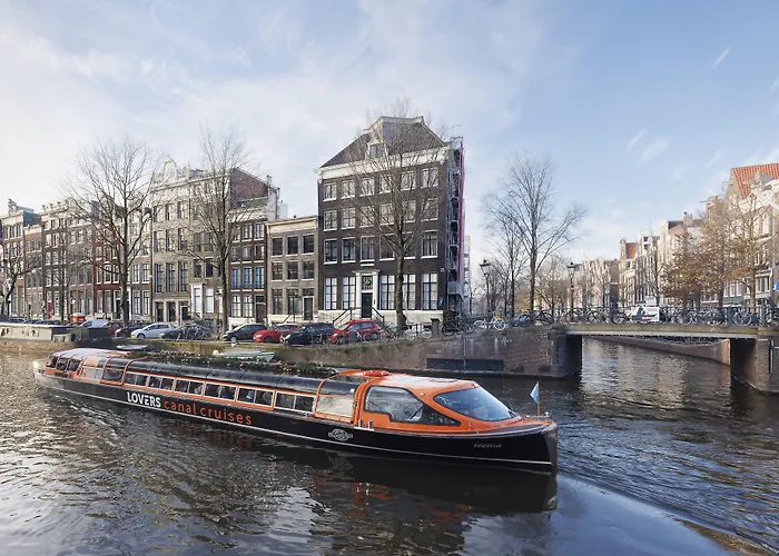 Ciao Papa Hotel Amsterdam Central Station