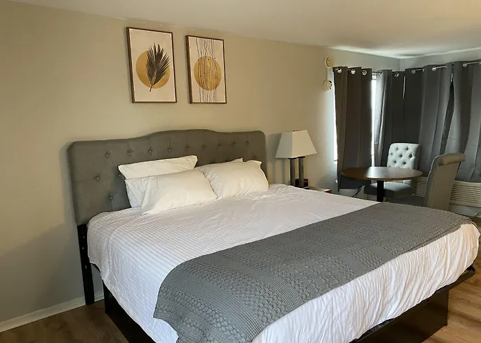 Ways Motel Hampton