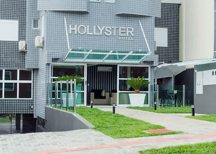 Hollyster Hotel
