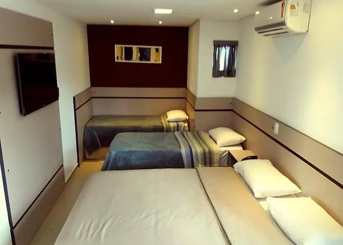 Hollyster Hotel Curitiba
