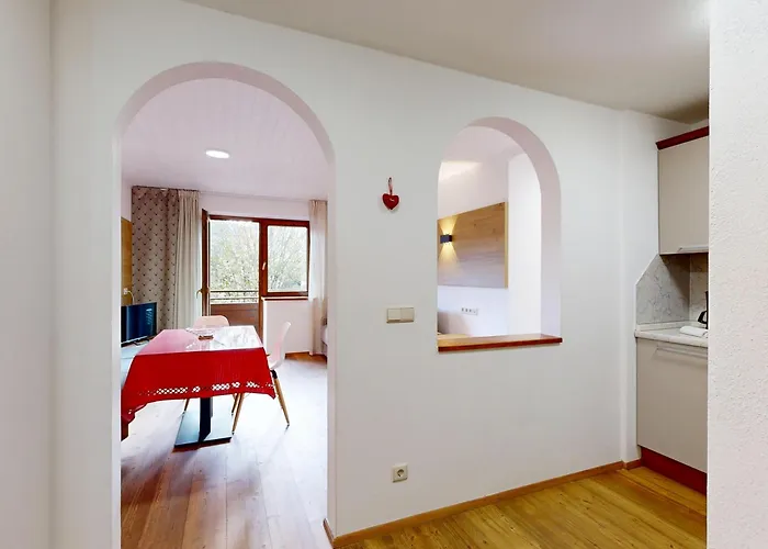 Aurturist Miramonti S Candido