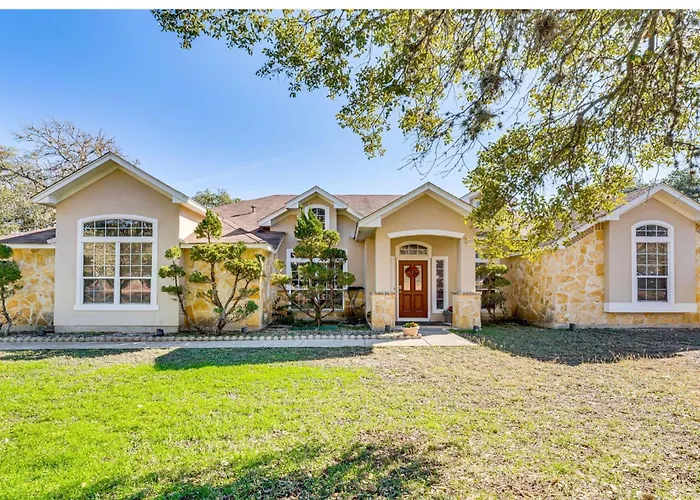 The Retreat Villa San Antonio