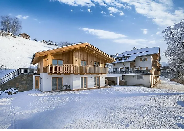 Hauserhof Chalet With Dolomite View Villandro
