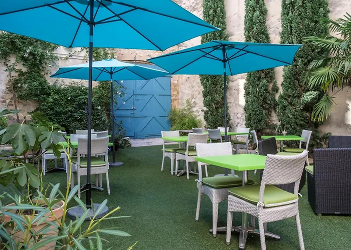 Hôtel L'Herbier d'Orange com campo de golfe