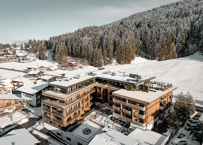AlpenParks Hotel&Apartment Taxacher