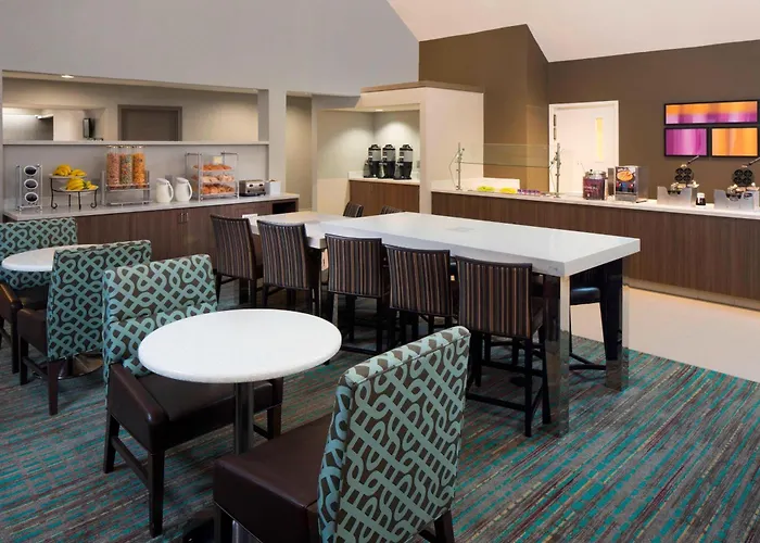 Residence Inn By Marriott Nashville Airport Con una Pista de Golf