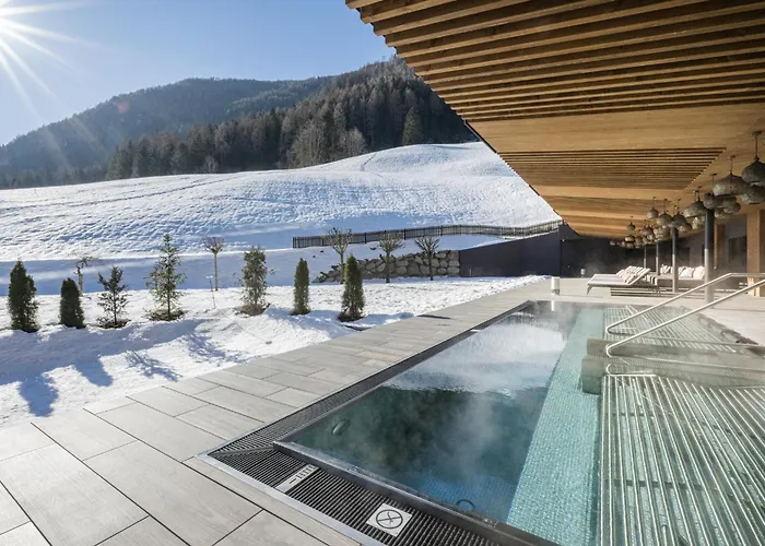 Alpine Luxury SPA Resort Schwarzenstein Luttach